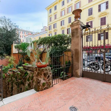 Pink House Secret Spot In Апартаменты Рим